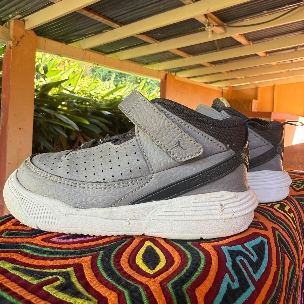 Nike Jordan Stadium 90‎ Toddler 9C DZ4355-007 Grey Black White - Picture 8 of 8